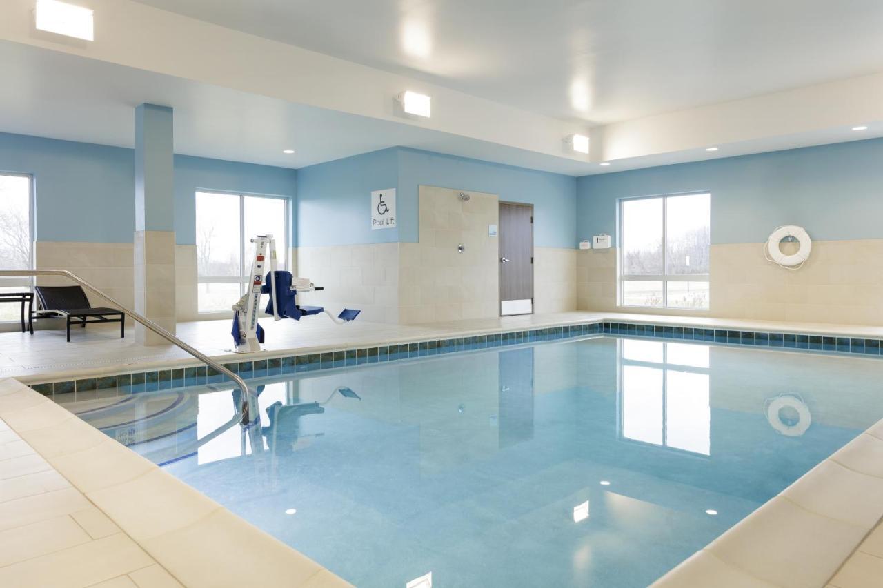 Express By Ihg Hotel 3*