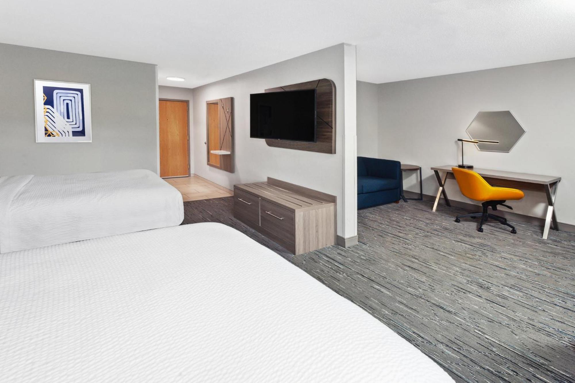 Express By Ihg Hotel