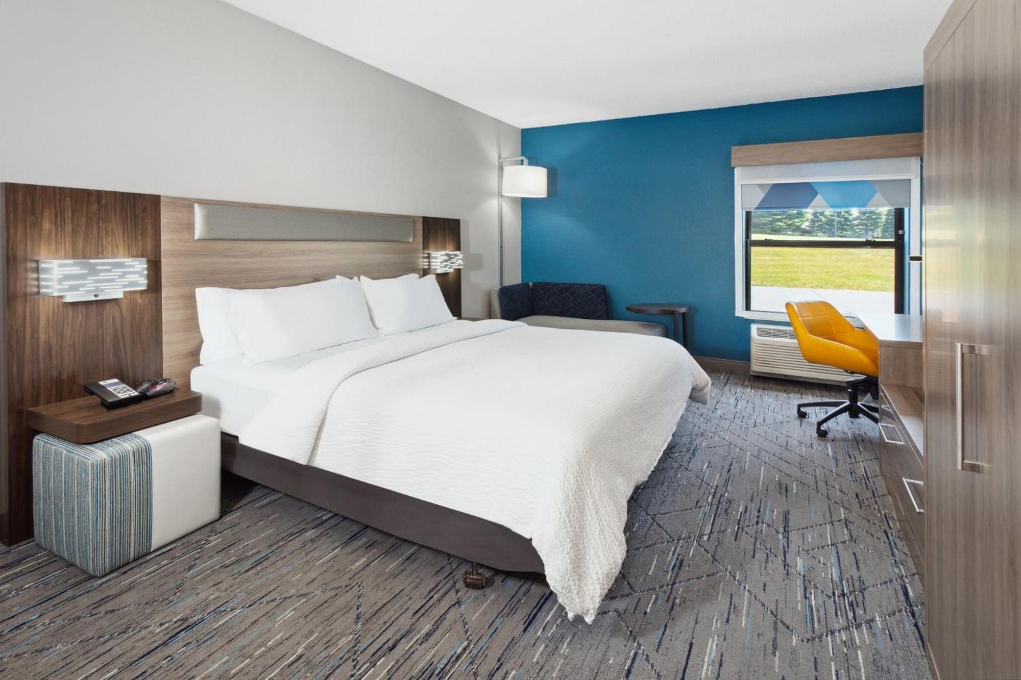 Express By Ihg 3*