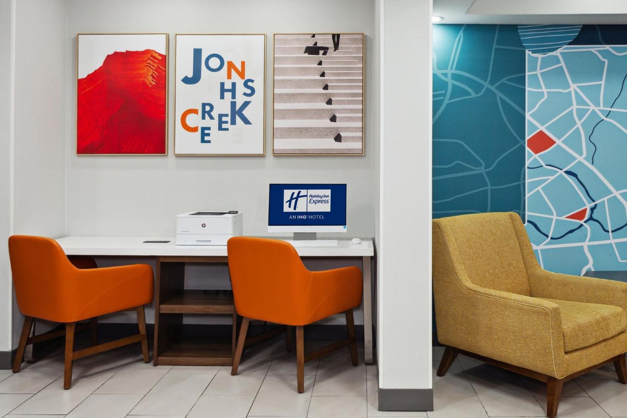 Express By Ihg Hotel